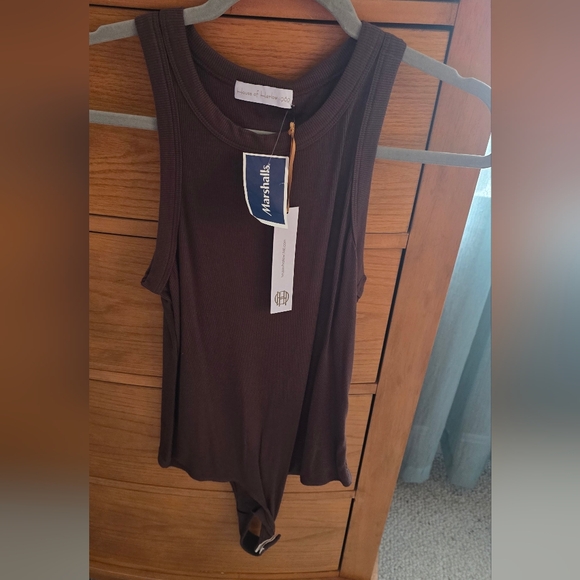 House of Harlow 1960 Tops - House Of Harlow NWT Espresso Brown Sleeveless Bodysuit